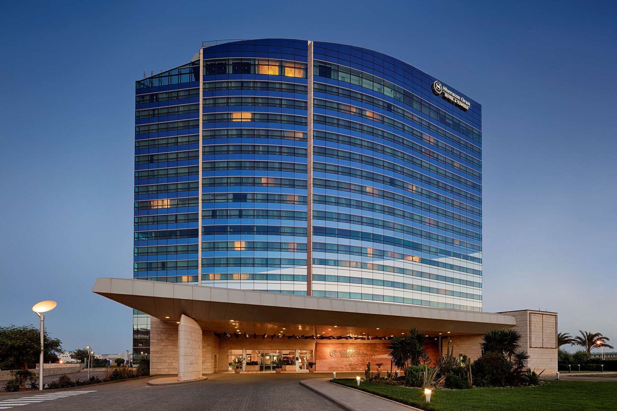 Hotel Oran Bay Managed By Accor Buitenkant foto