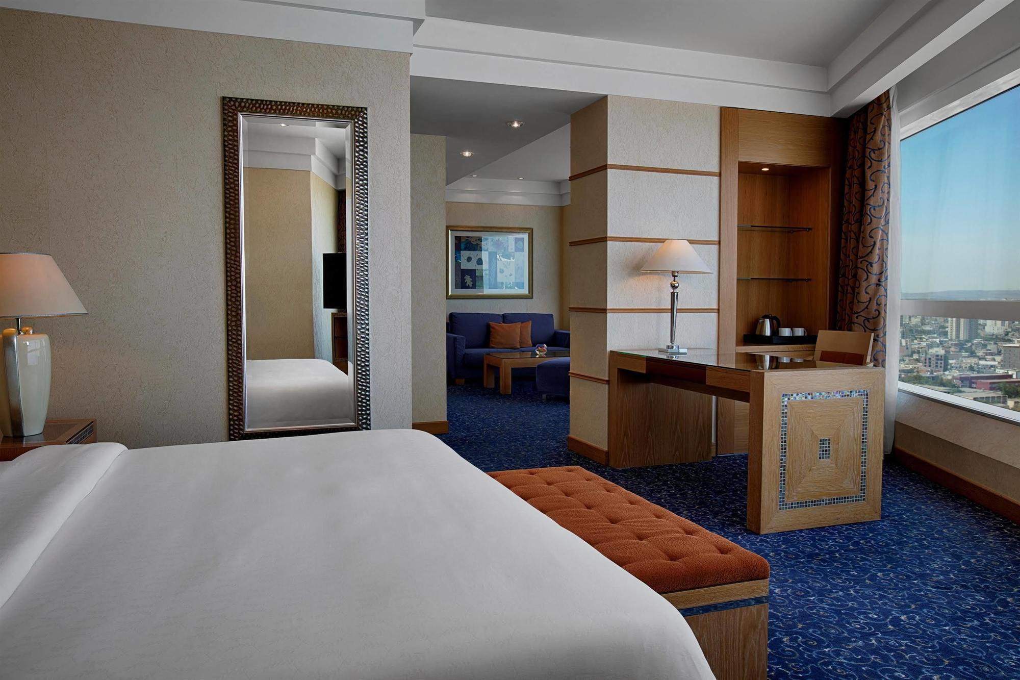 Hotel Oran Bay Managed By Accor Buitenkant foto